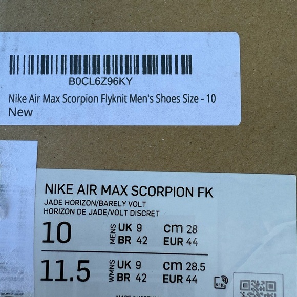 NWT Nike Air Max Flyknit Sneakers in Olive/Neon green/ black. Unisex. 11.5 women - Picture 10 of 11